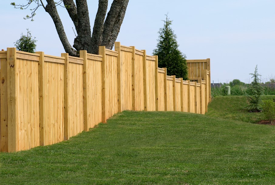 How to Extend the Life of a Wood Fence